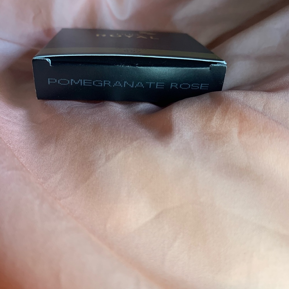 Pomegranate Rose by Jafra Royal Jelly - Picture 4 of 4